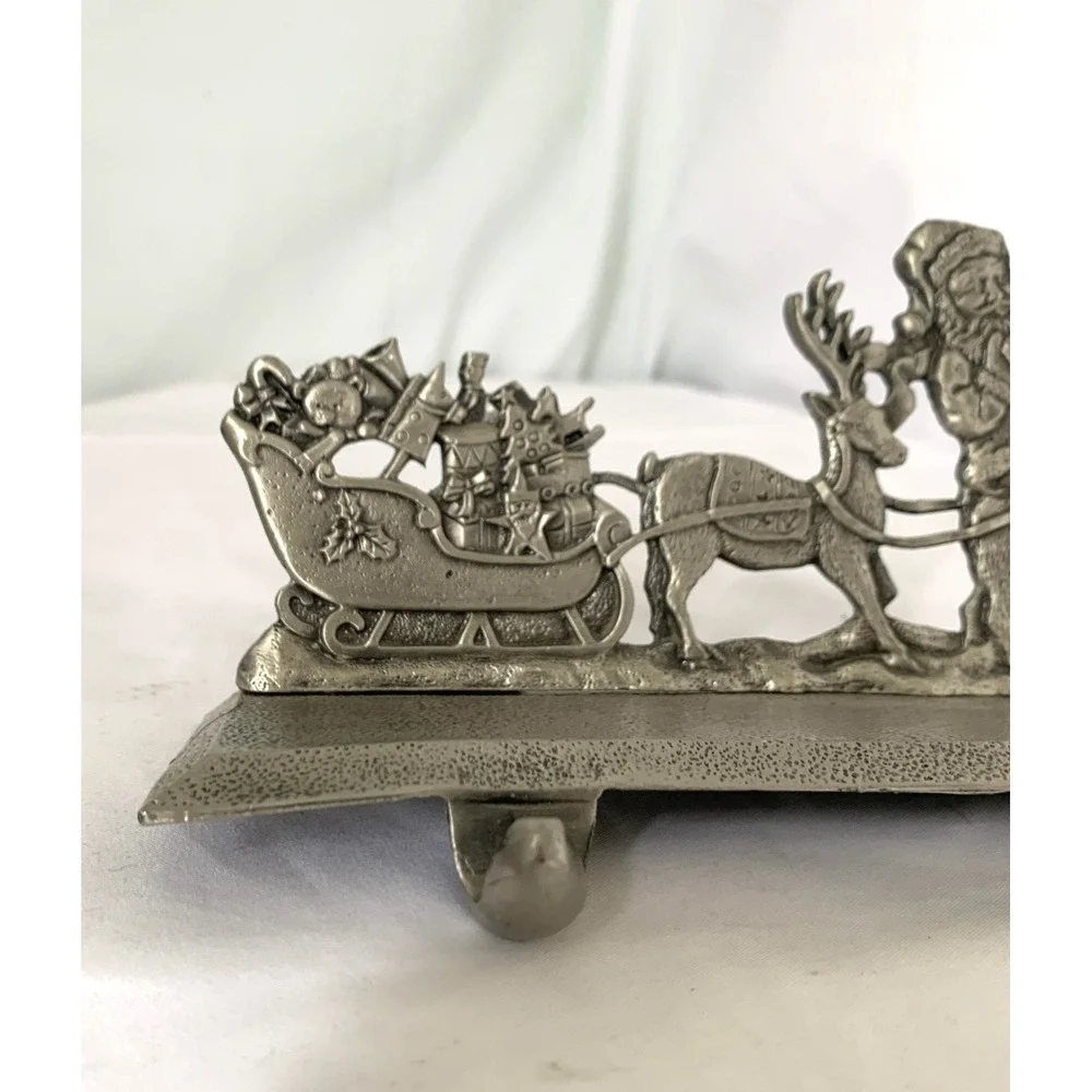 Santa Claus Sleigh Reindeer Stocking Holder Heavy Metal Christmas Mantle Decor